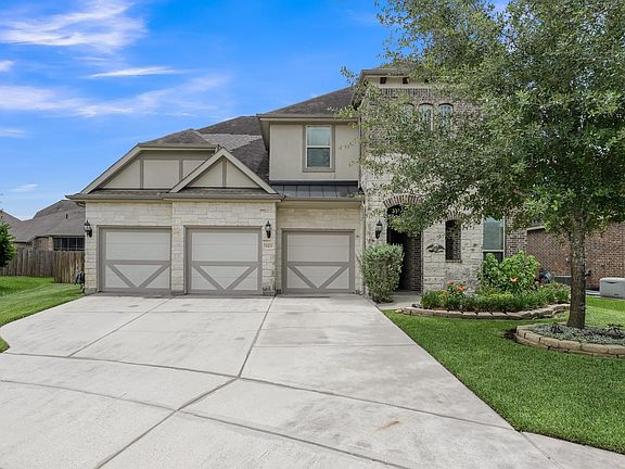 2nd image of 9411 Brannok Ln