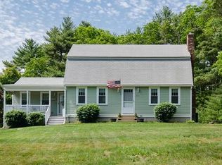 38 Stoney Point Dr, Kingston, MA 02364