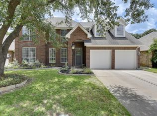 6111 Pinwood Cir, Arlington, TX 76001