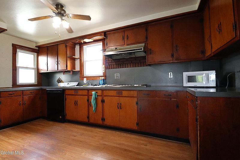 5th image of 113 Dumler Lane