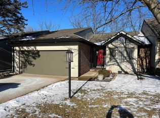 7600 N Patton Ln, Peoria, IL 61614