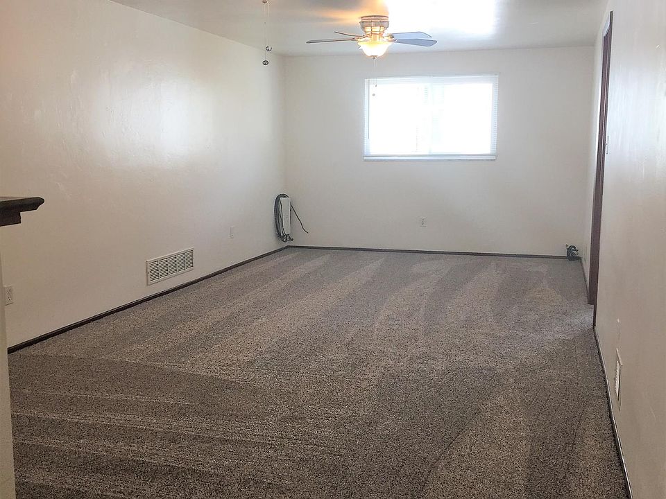 12 x 24 Living Room / Dining Room Combo