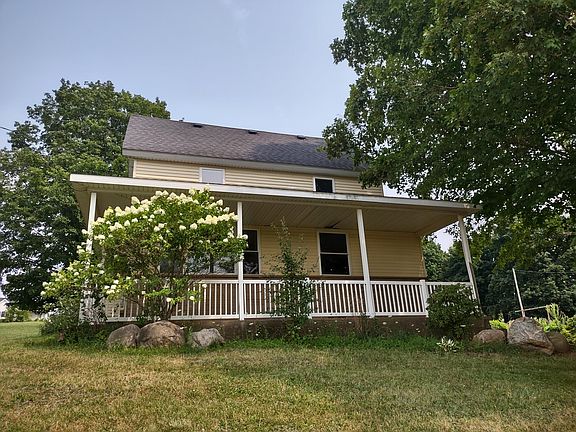 2nd image of 4389 9th St