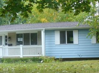 443 Somerset Dr, Flushing, MI