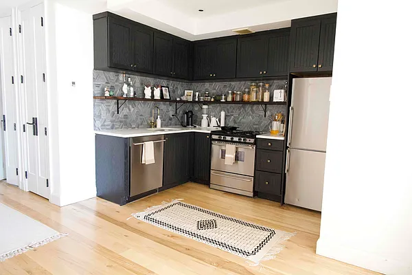 Rented by Owner | media 8