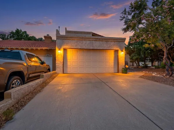 10701 Malaguena Ln NE, Albuquerque, NM 87111
