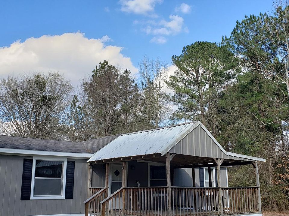 Private lot with large yard.