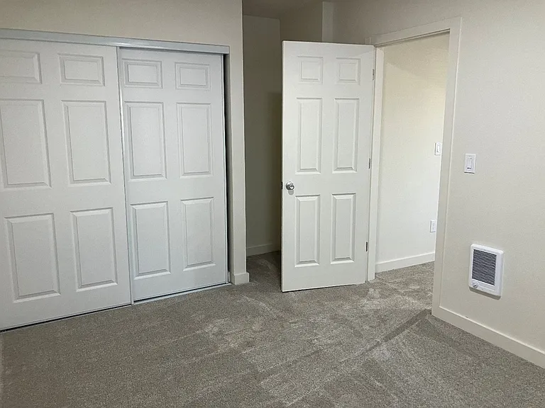10903 SE Bush St #10919 — Photo 9