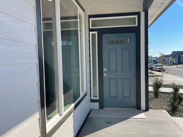 Modern design 3 bed, 2.5 bath duplex Available July 10th!, 1007 Greenfield Dr, Cheney, WA 99004