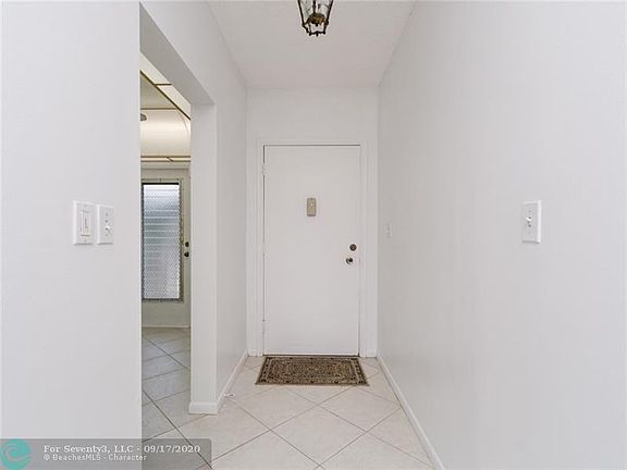 3rd image of 4117 Bougainvilla Dr APT 409