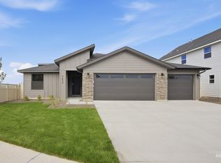7434 W Newtown Dr, Eagle, ID 83616