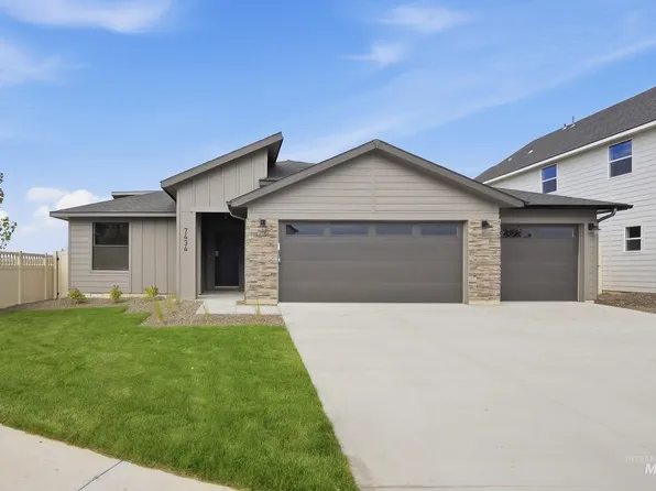 7434 W Newtown Dr, Eagle, ID 83616
