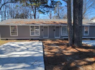 37 Hiland Pl #B, Benton, AR 72015