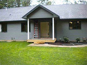 2nd image of 52 Hall Rd