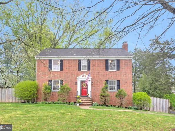 17727 Silcott Springs Rd, Purcellville, VA 20132