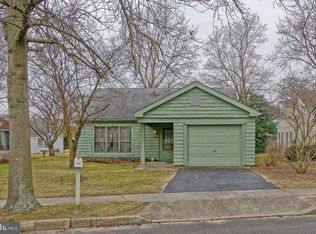 36 Westminster Dr S, Southampton, NJ 08088