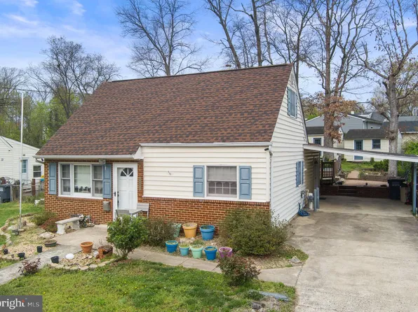 170 Lambert Dr, Manassas Park, VA 20111