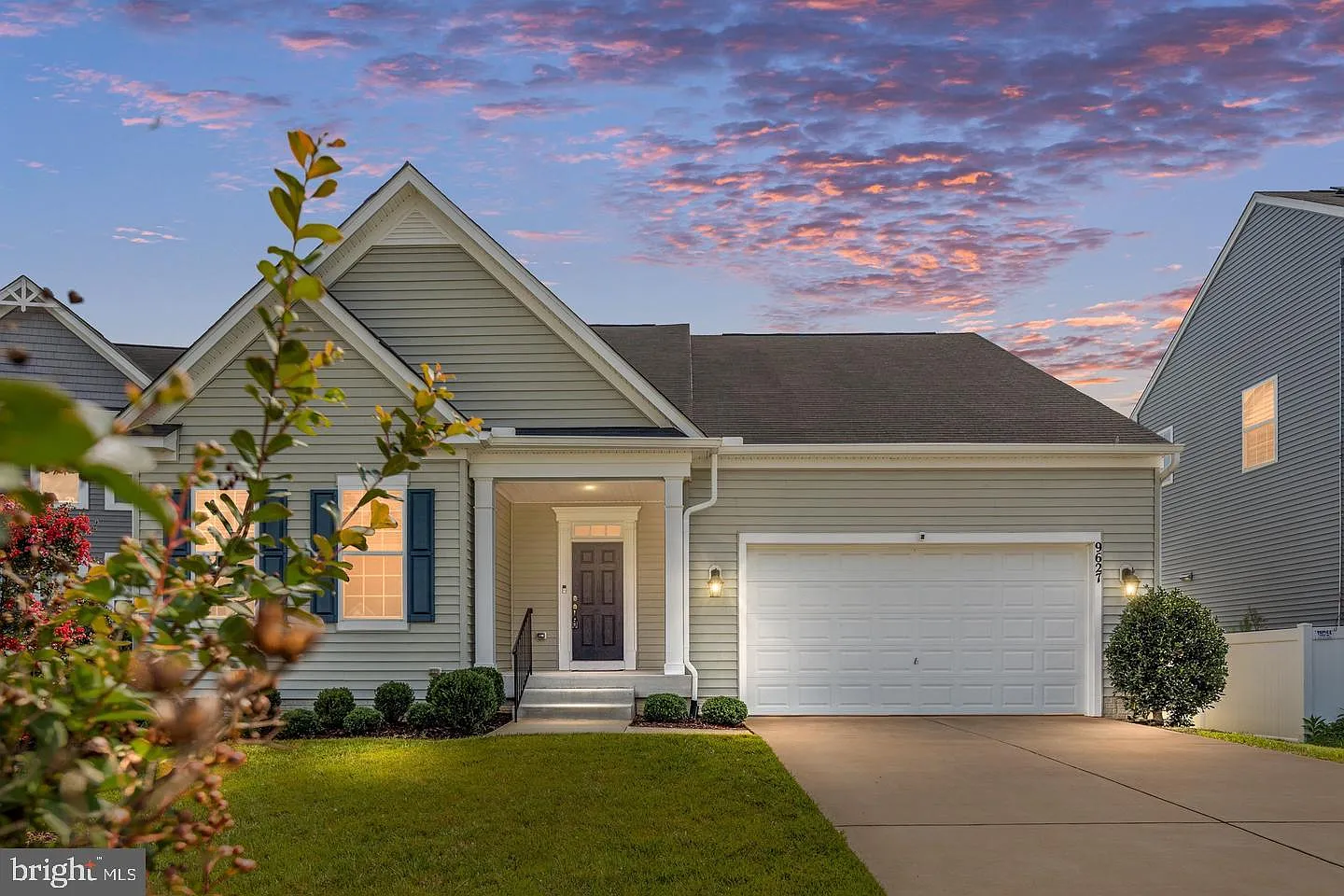 4 bed, 2.5 bath, 1809 sqft, $2,700 — Photo 2