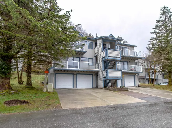 2213 Raven Rd APT C, Douglas, AK 99824