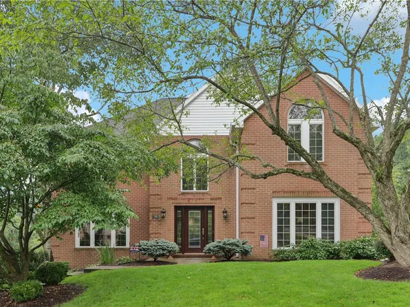 308 Heather Hill Dr, Gibsonia, PA 15044
