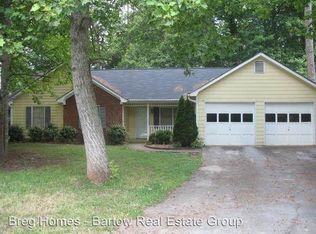 5312 Axeridge Ct, Powder Springs, GA 30127