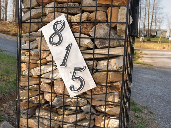 815 Shadowland Dr, Graysville, TN 37338