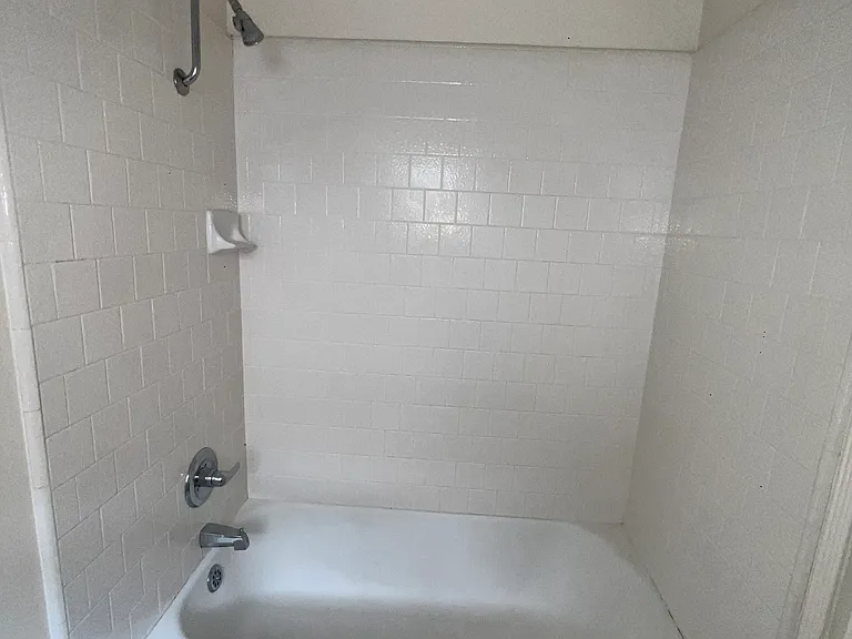 2420 34th St #2422 — Photo 12