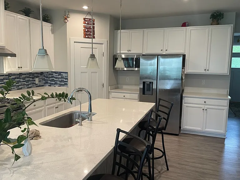 240 Gathering Ln — Photo 2