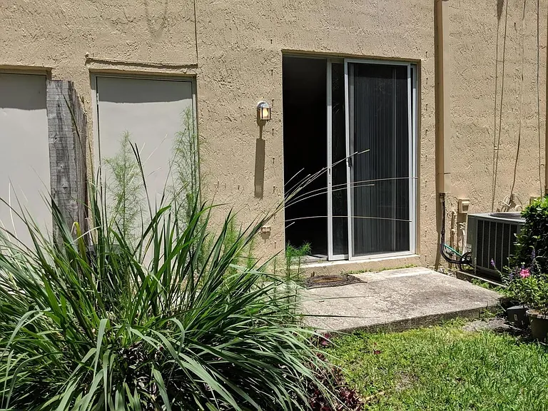 4814 NW 58th Mnr — Photo 42