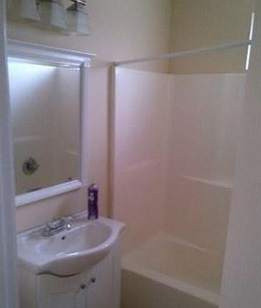4th image of 2400-02 New Orleans St