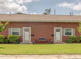 201 Walnut St, Roxana, IL 62084