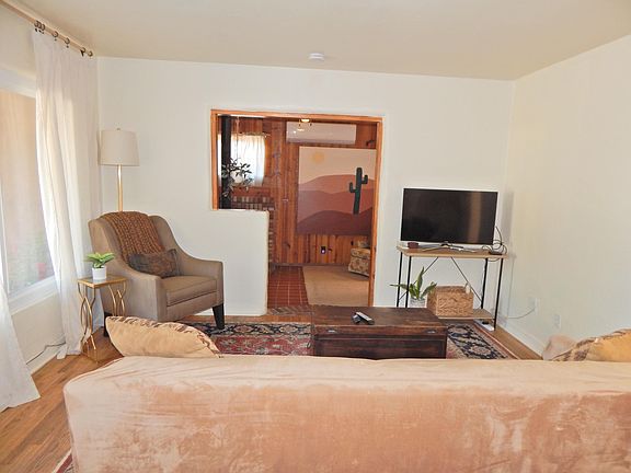 4th image of 600 Vassar Dr SE
