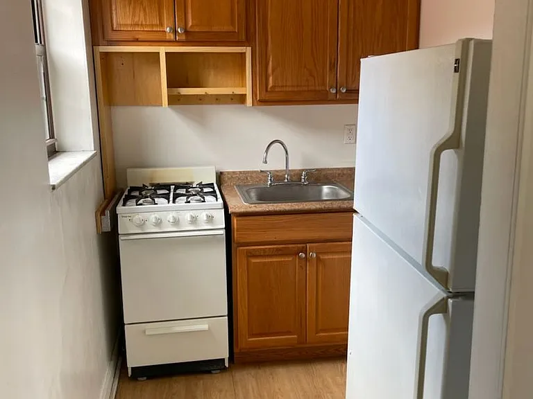 5424 Fifth Ave — Photo 112