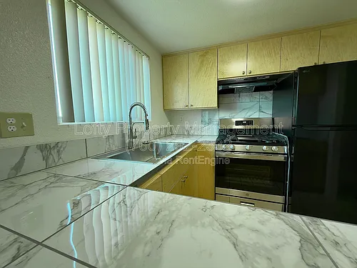 5260 Rex Ave #5 Photo 1