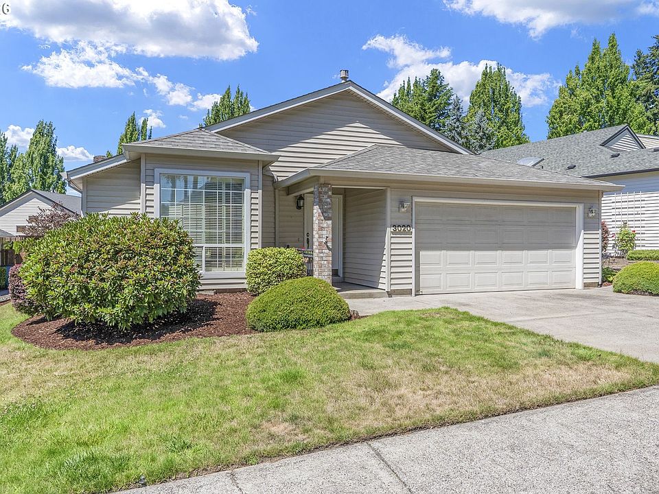 1st image of 3020 SE Spyglass Dr