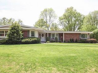 343 Greenbriar Ln, Ballwin, MO