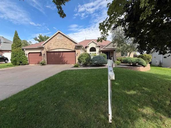 1704 Alexandria Ct, Waunakee, WI 53597