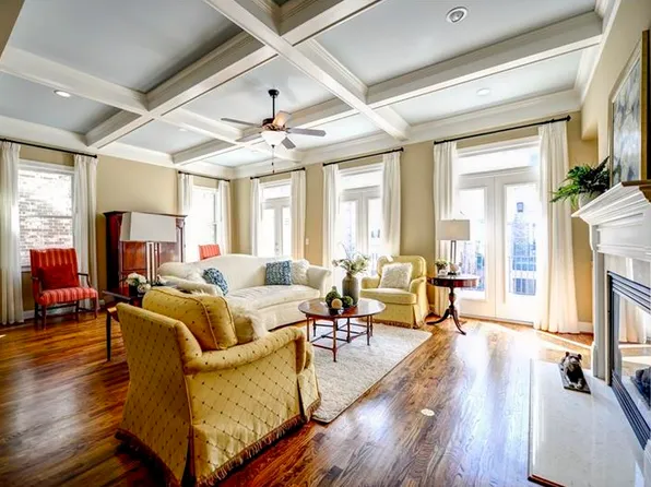 3670 Brookhaven Manor Xing NE, Atlanta, GA 30319