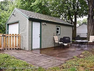 1213 Loraine Ave — Photo 18