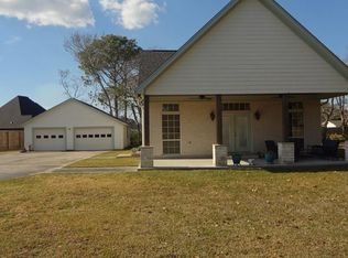 5811 Monroe Blvd, Groves, TX 77619