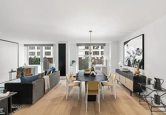 3rd image of 301 W 53rd St #2IJ