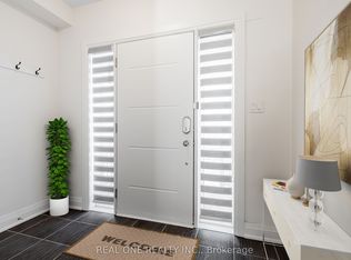 5 Gridiron Gate, Vaughan, ON L4H 3H6