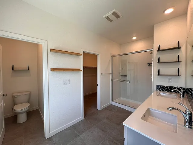9001 Solar Point Dr #1 — Photo 23