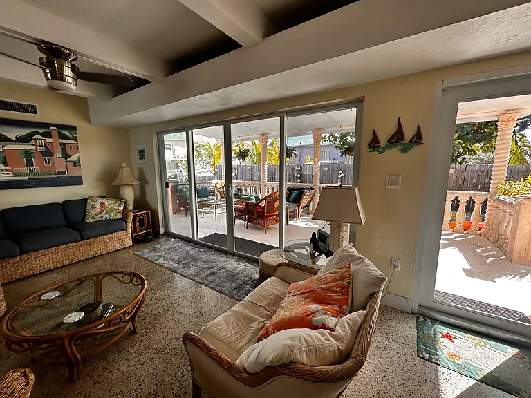 64 Seagate Blvd — Photo 18