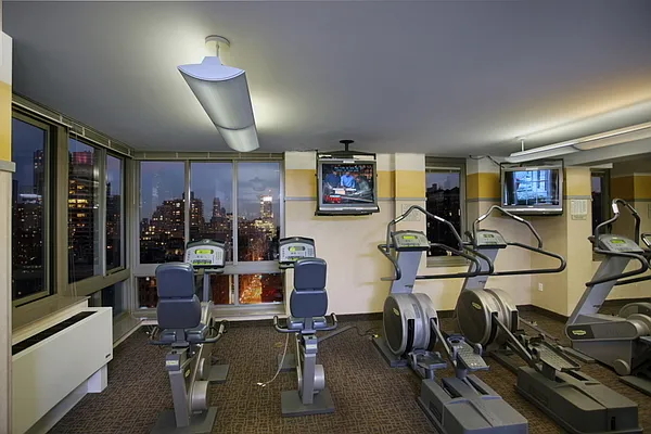 Rented by Citi Habitats | media 11