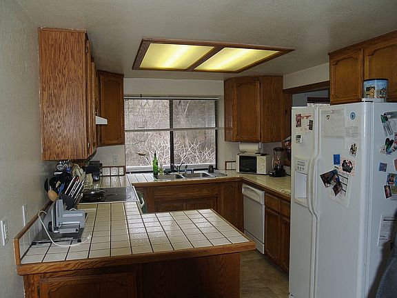 2nd image of 17798 Foxtail Dr