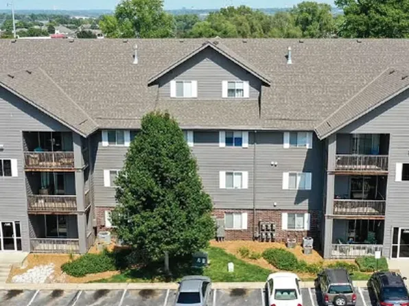 Southfield Apartments