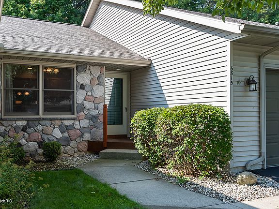 2nd image of 6815 Birdsong Ave