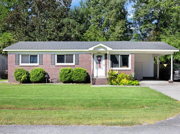 423 Jean Wells Dr, Goose Creek, SC 29445