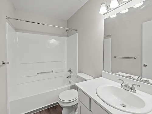 Floor plan Three Bedroom, Two Bathroom (Renovated)